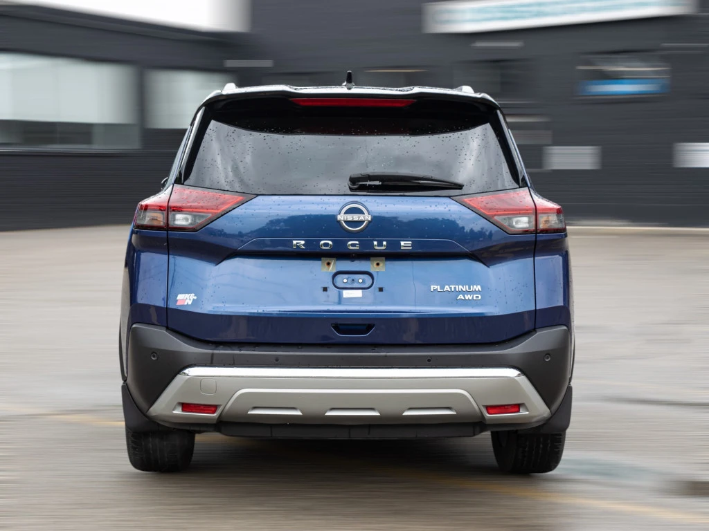 Nissan Rogue PLATINUM* AWD* HEAD UP* CARPLAY* PANO* KEYLESS* , снимка 5 - Автомобили и джипове - 55727754