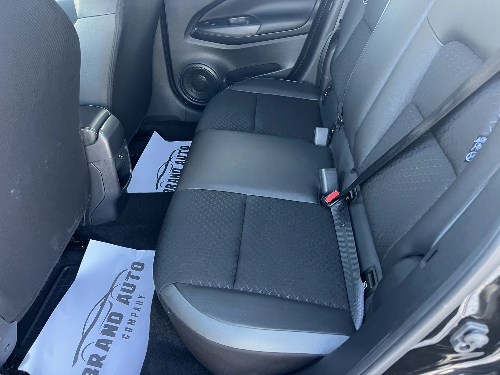 Nissan Juke * 1.6 HYBRID * 143k.c., снимка 11 - Автомобили и джипове - 55827476