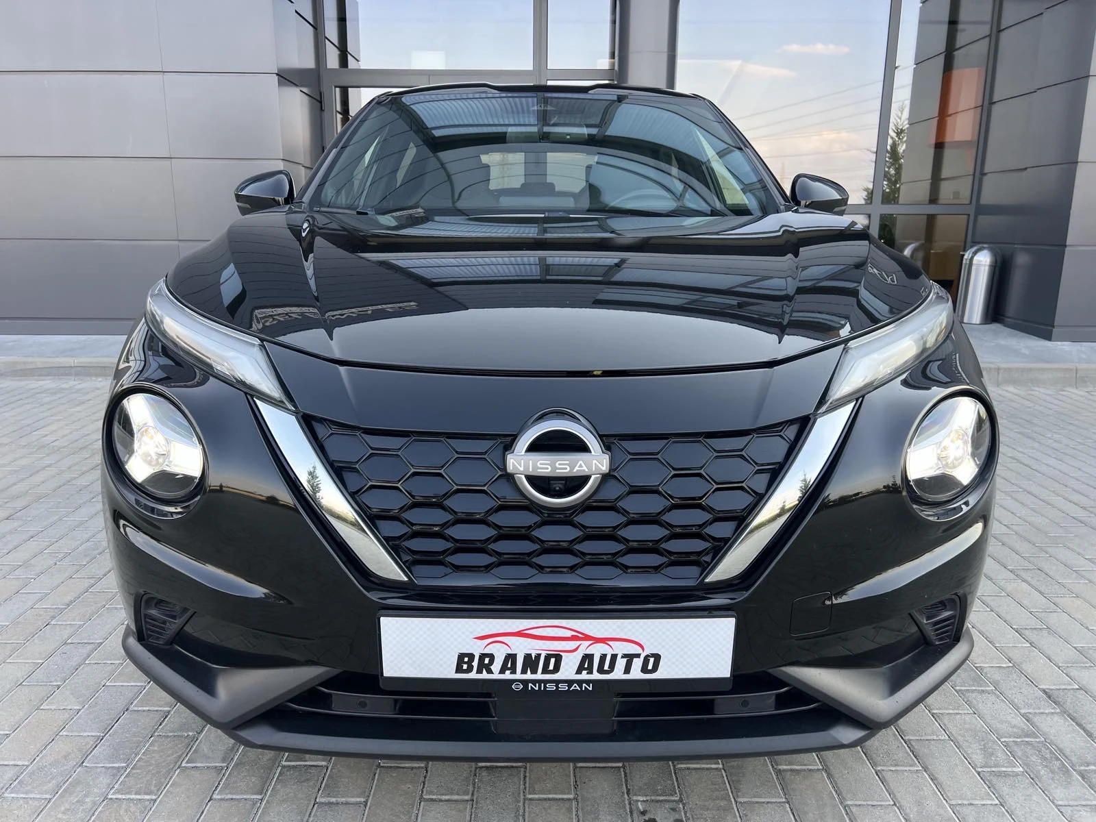 Nissan Juke * 1.6 HYBRID * 143k.c., снимка 2 - Автомобили и джипове - 55827476
