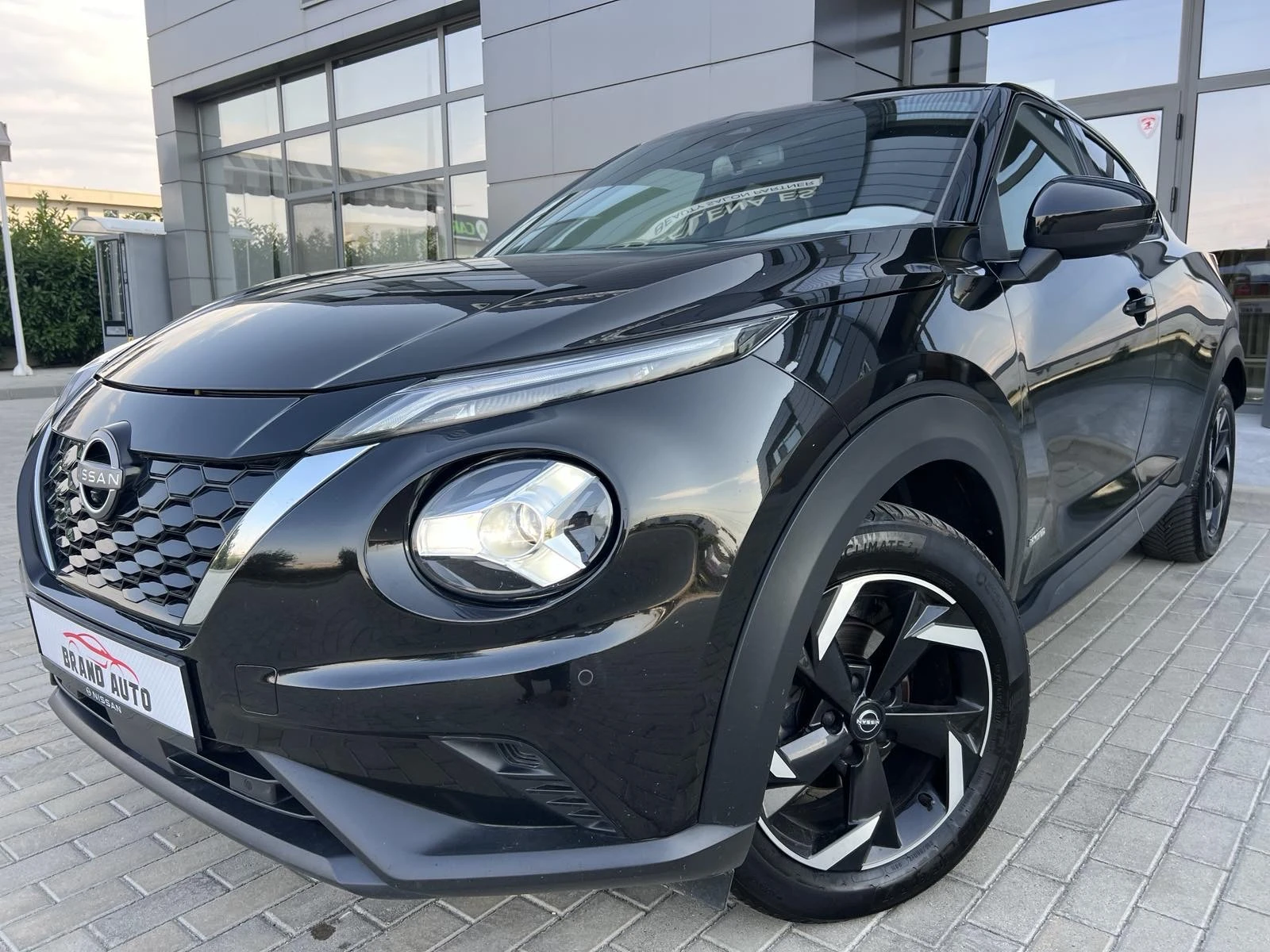 Nissan Juke * 1.6 HYBRID * 143k.c.