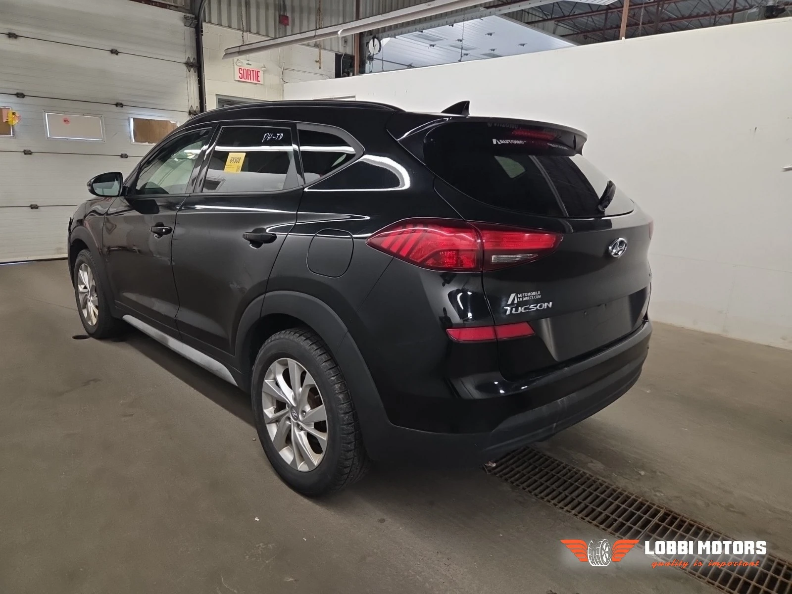 Hyundai Tucson, снимка 4 - Автомобили и джипове - 56018323
