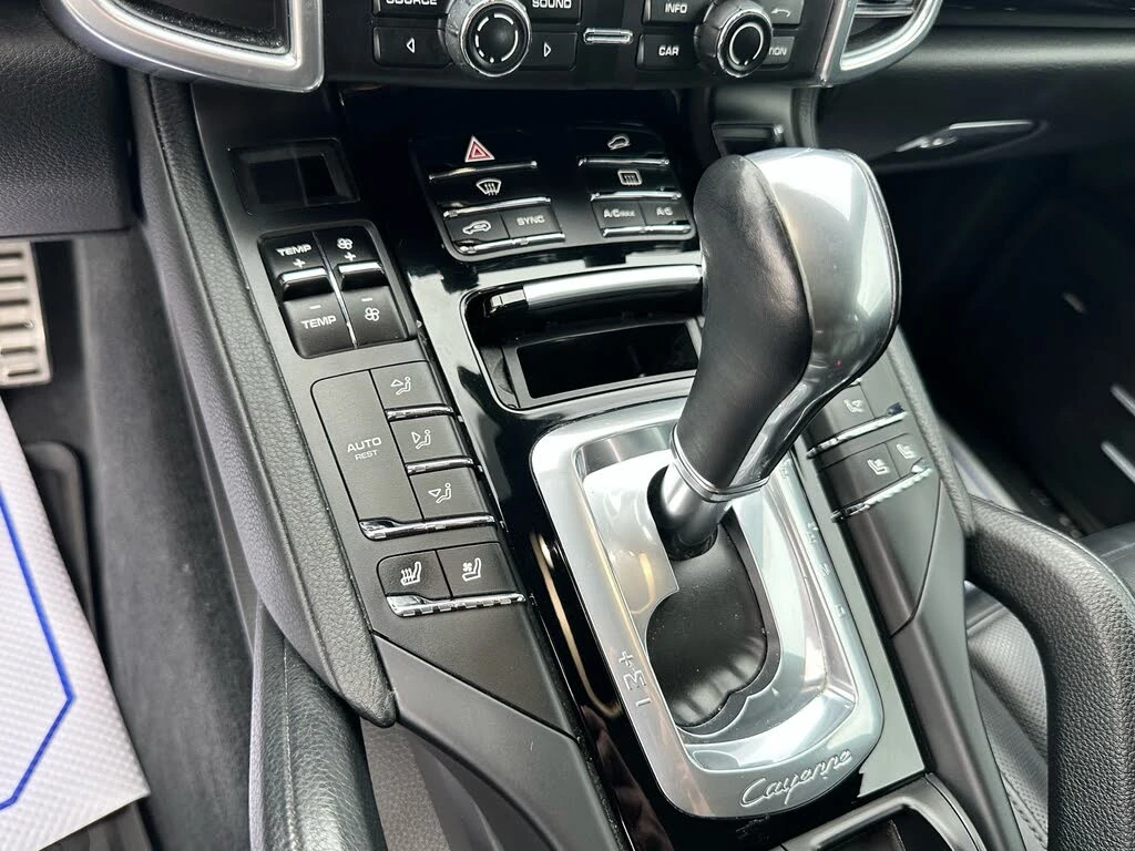 Porsche Cayenne S* PDK* BOSE* ОБДУХВАНЕ* ПАНОРАМА* , снимка 10 - Автомобили и джипове - 56211726