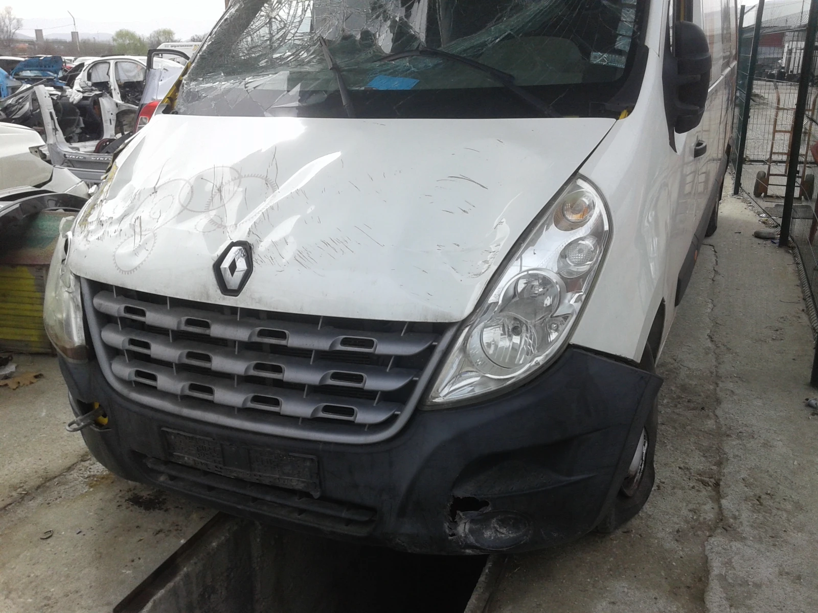 Renault Master 2.3d, снимка 1