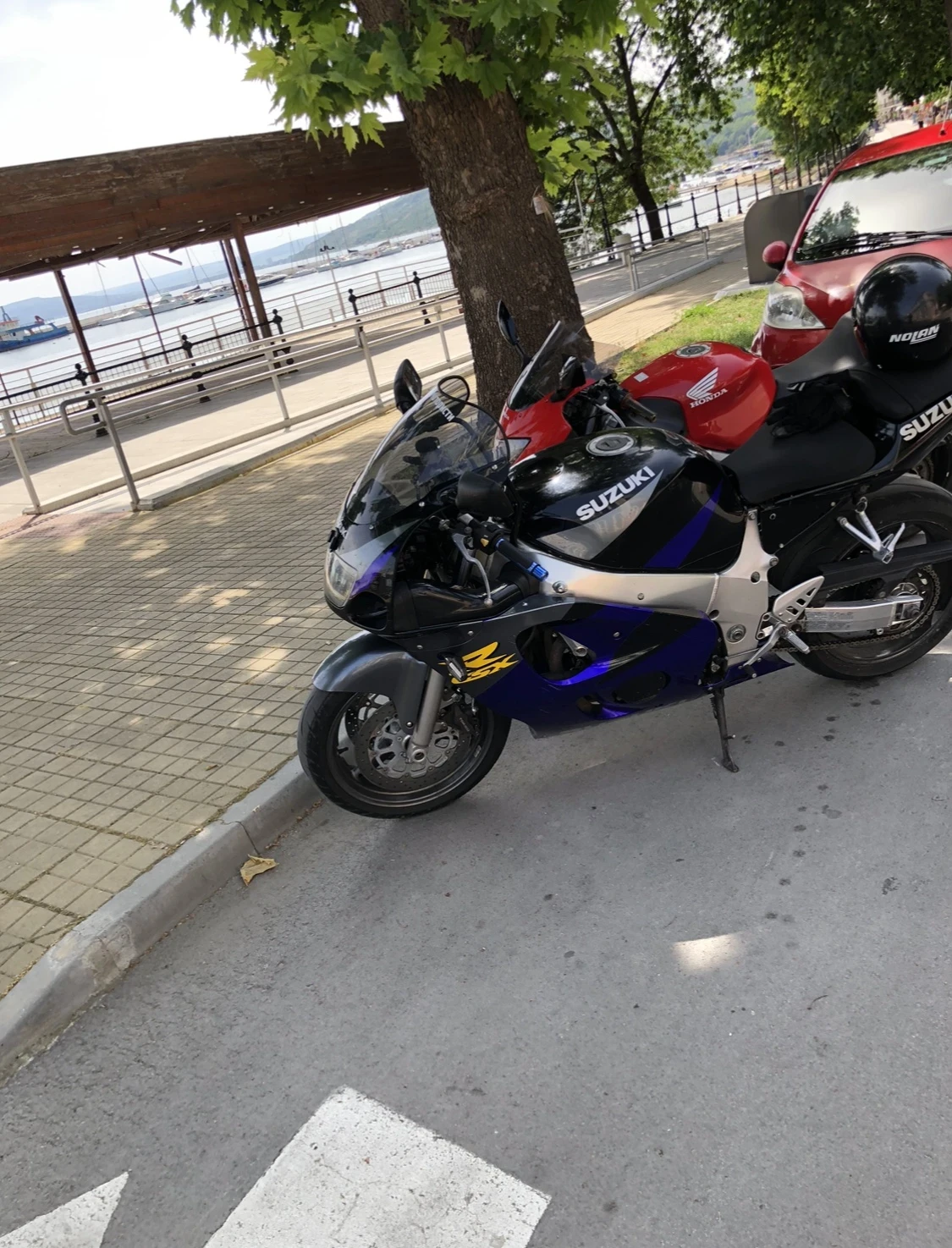 Suzuki Gsxr 600, снимка 2 - Мотоциклети и мототехника - 54988945