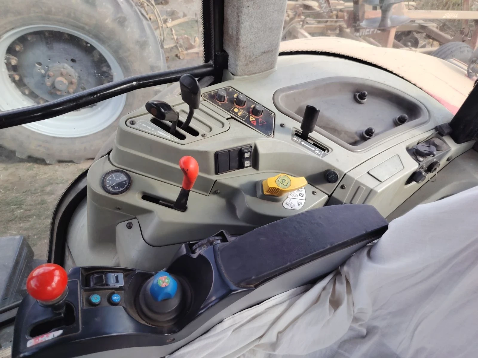 Трактор Massey 8280 xtra - изображение 4