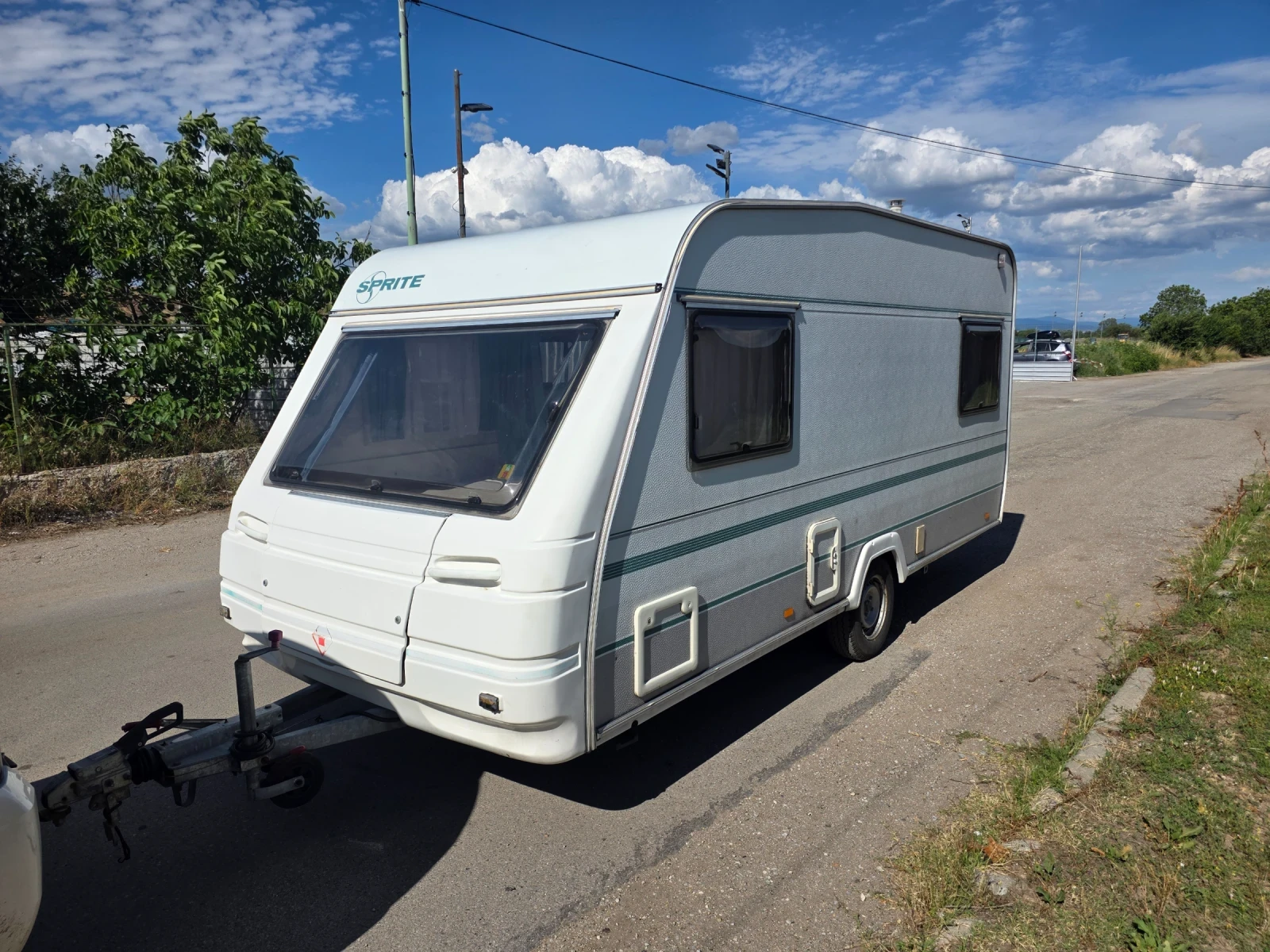Каравана ABI SPRITE 450 WC, снимка 17 - Каравани и кемпери - 55021067