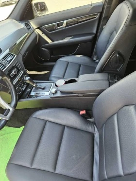 Mercedes-Benz C 300 AMG 4 MATIC, снимка 10