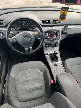 VW Passat 2.0 TDi 140ps ОБСЛУЖЕНА, снимка 12