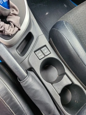 Toyota Auris, снимка 15