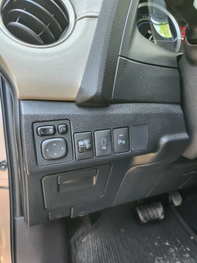 Toyota Auris, снимка 14