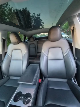 Tesla Model Y 12.23г/Performance/Long Range/Dual Motor , снимка 9