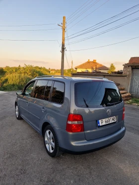 VW Touran 1.9 105 7месна 6ск , снимка 8