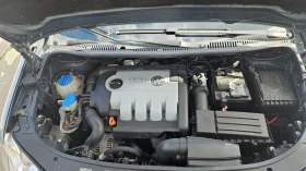 VW Touran 1.9 TDI* 6 СКОРОСТИ* , снимка 15