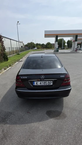 Mercedes-Benz E 220 - 3500 € / 6845.40 лв. - 87631973 5