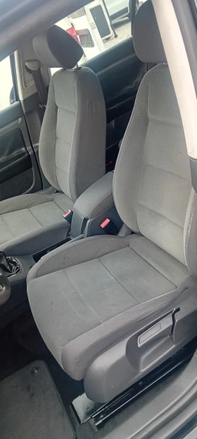 VW Golf 1.9TDI 105hp - 2200 € / 4302.83 лв. - 66397322 9