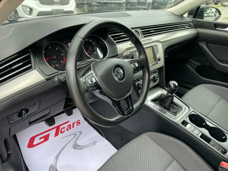 VW Passat 2.0TDI, снимка 8 - Автомобили и джипове - 46967175