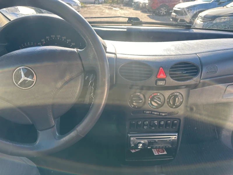 Mercedes-Benz A 160 1.6i, снимка 14 - Автомобили и джипове - 48500370