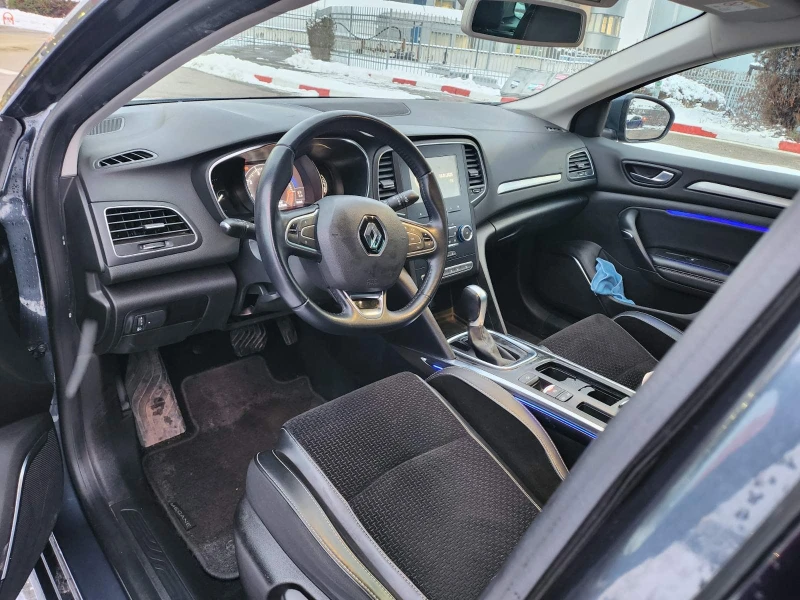 Renault Megane, снимка 6 - Автомобили и джипове - 48675567