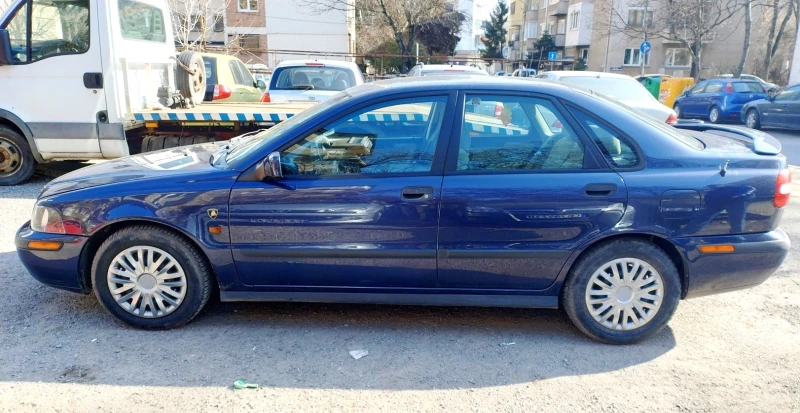 Volvo S40 1.8i, снимка 6 - Автомобили и джипове - 49058381