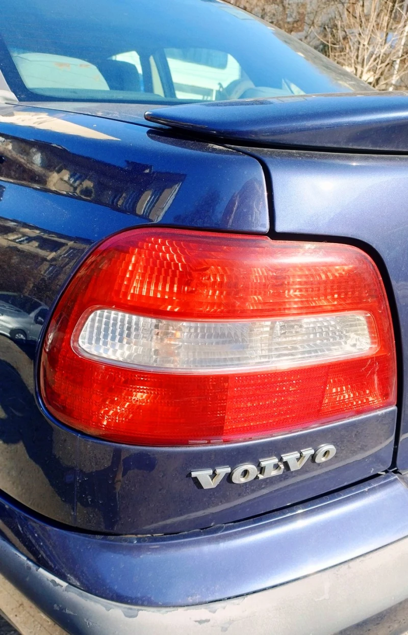 Volvo S40 1.8i, снимка 10 - Автомобили и джипове - 49058381