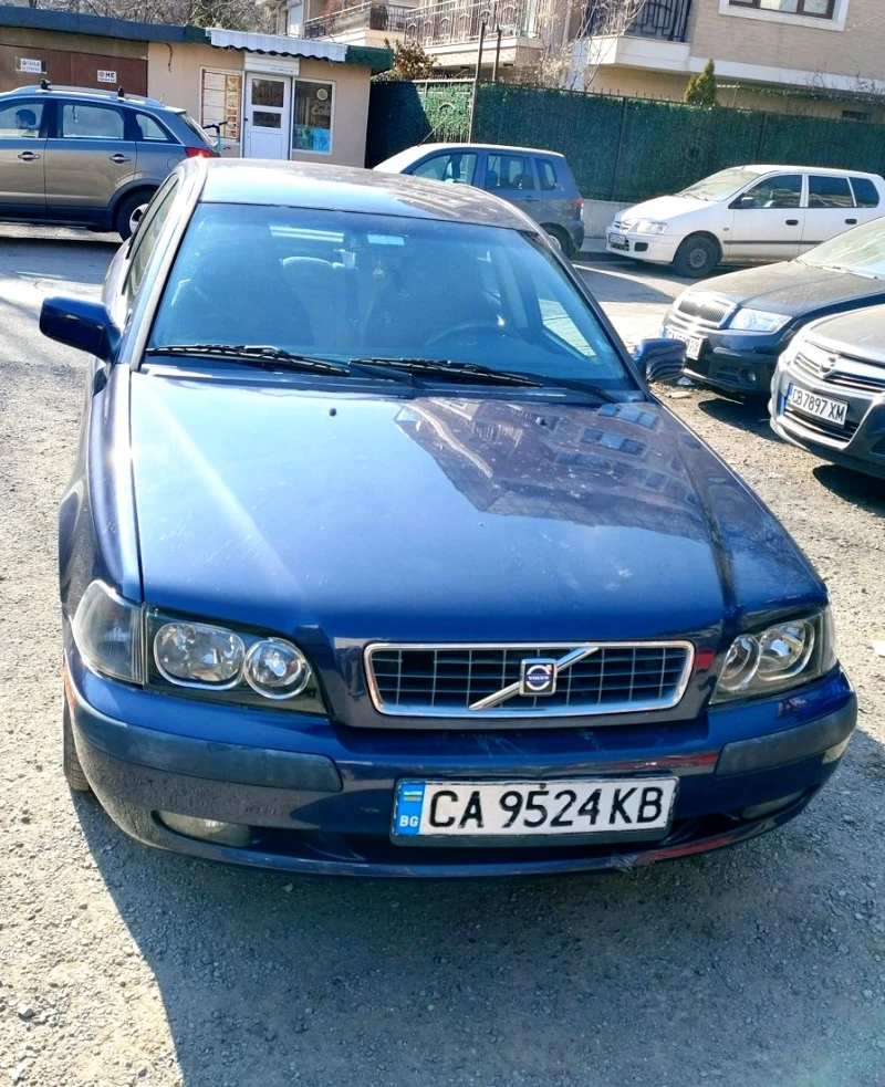 Volvo S40 1.8i, снимка 4 - Автомобили и джипове - 49058381