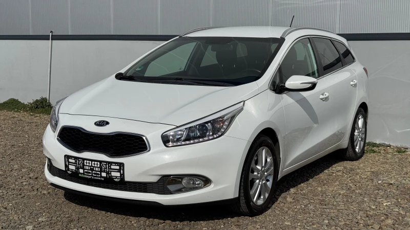 Kia Ceed 1.4 MPi &#127463;&#127466;, снимка 1 - Автомобили и джипове - 49458206