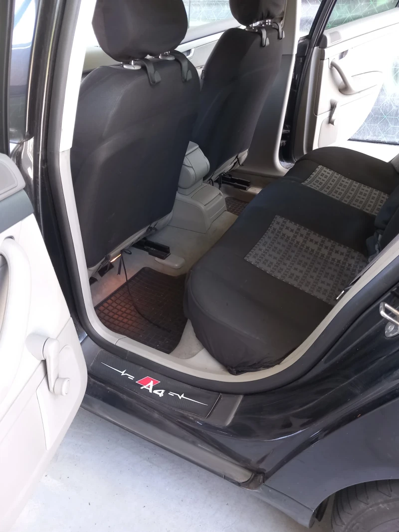 Audi A4 Б7, 3.0тди куатро, снимка 3 - Автомобили и джипове - 51619342