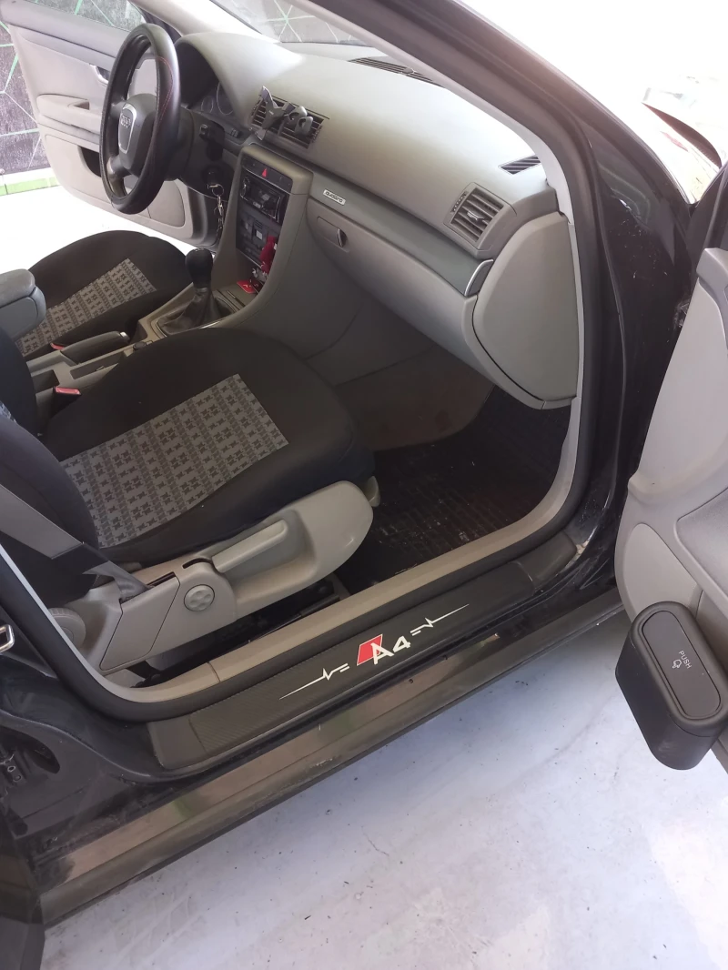 Audi A4 Б7, 3.0тди куатро, снимка 10 - Автомобили и джипове - 51619342