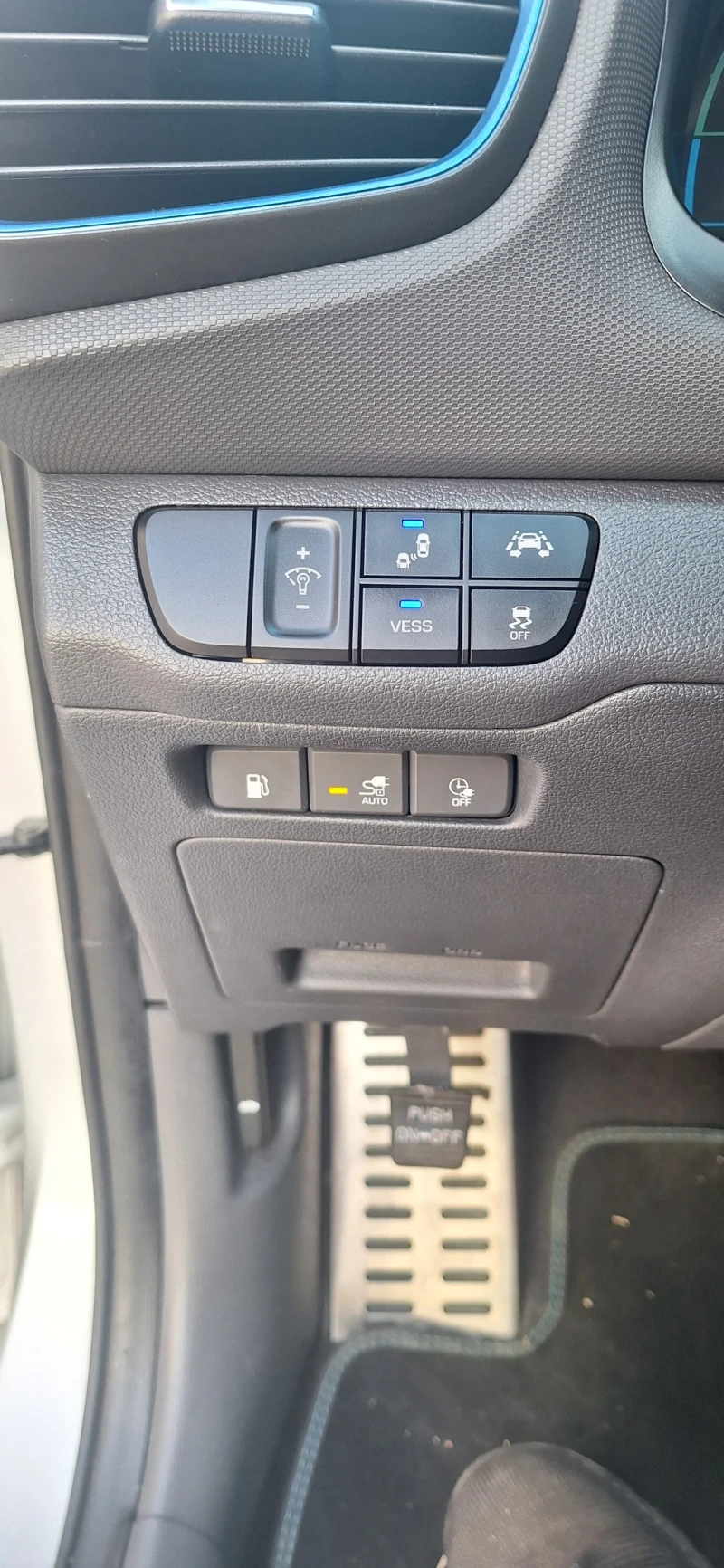 Hyundai Ioniq, снимка 6 - Автомобили и джипове - 51716703