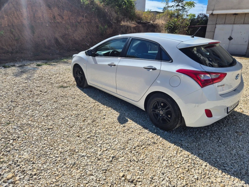 Hyundai I30 1.4, снимка 8 - Автомобили и джипове - 51964362