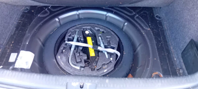 VW Golf 1.9TDI 105hp, снимка 14 - Автомобили и джипове - 53239779