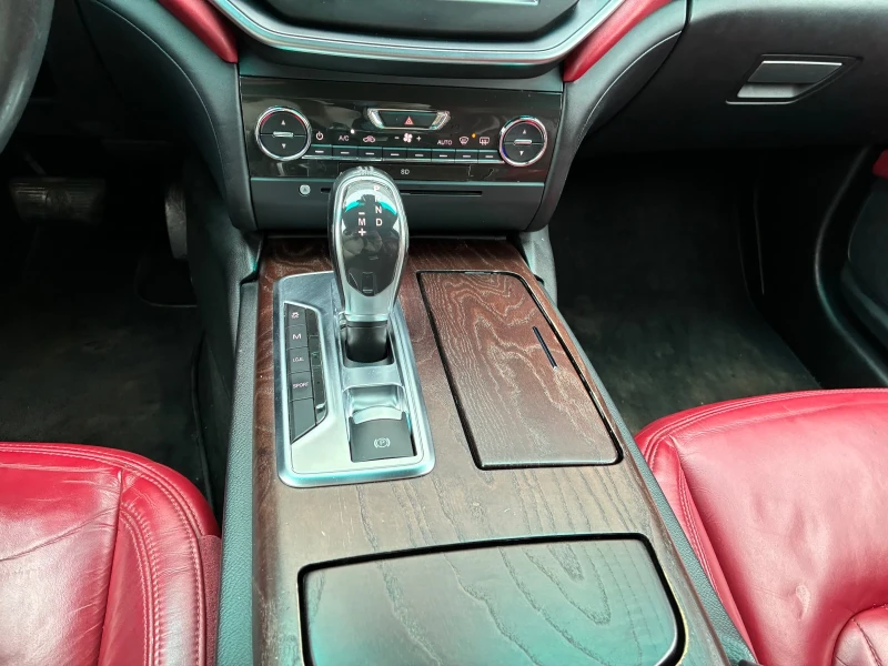 Maserati Ghibli Maserati Ghibli 3.0D | 275HP, снимка 15 - Автомобили и джипове - 53381756