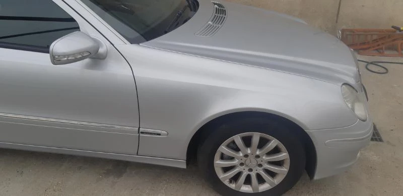 Mercedes-Benz E 200 M271 Elegance facelift , снимка 3 - Автомобили и джипове - 28567361