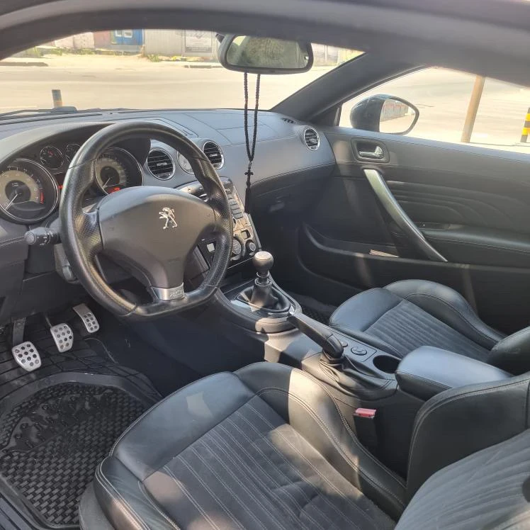 Peugeot RCZ  - изображение 8