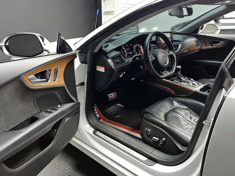 Audi A7 3.0 TDI Quattro, снимка 10 - Автомобили и джипове - 54563120