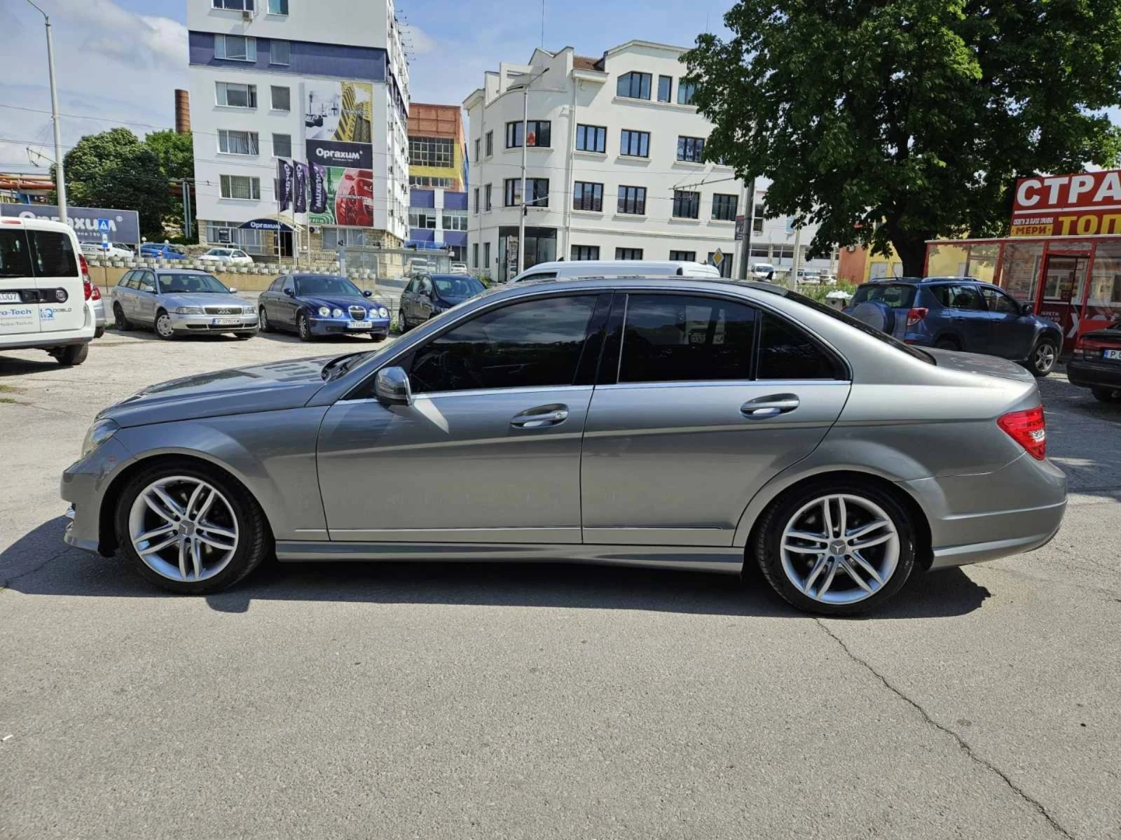 Mercedes-Benz C 300 AMG 4 MATIC - изображение 3