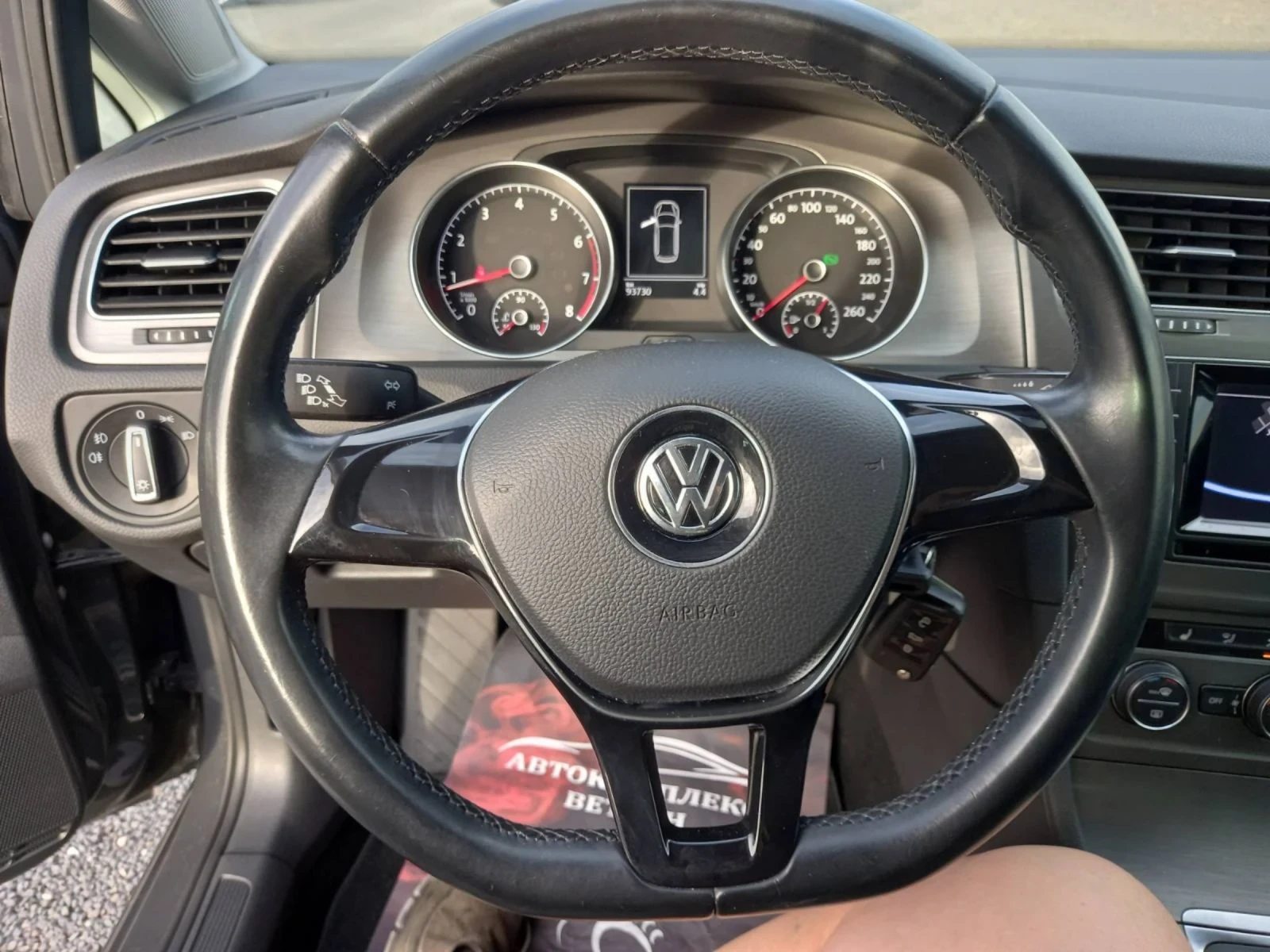 VW Golf 1.2tsi 105ps | Mobile.bg — изображение 13
