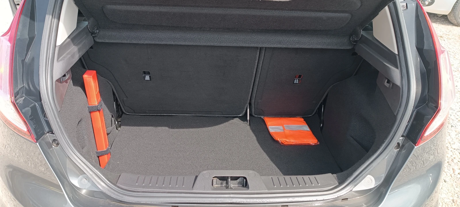 Ford Fiesta 1.25i | Mobile.bg — изображение 14