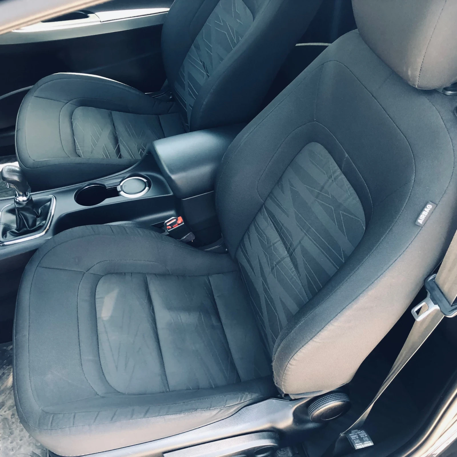 Kia Ceed 1.4 MPI GAZ INJECTION Купе - изображение 9