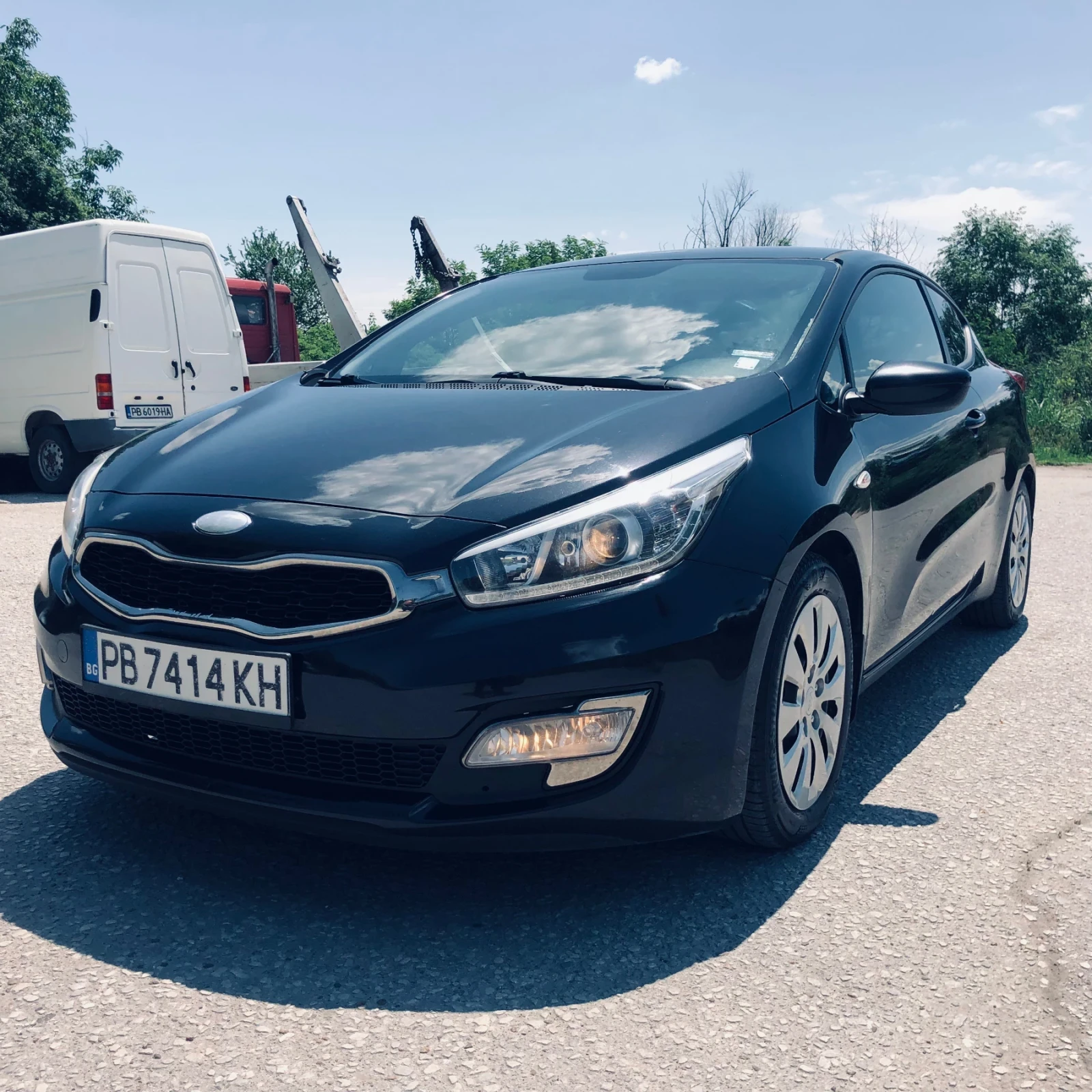 Kia Ceed 1.4 MPI GAZ INJECTION Купе - изображение 2