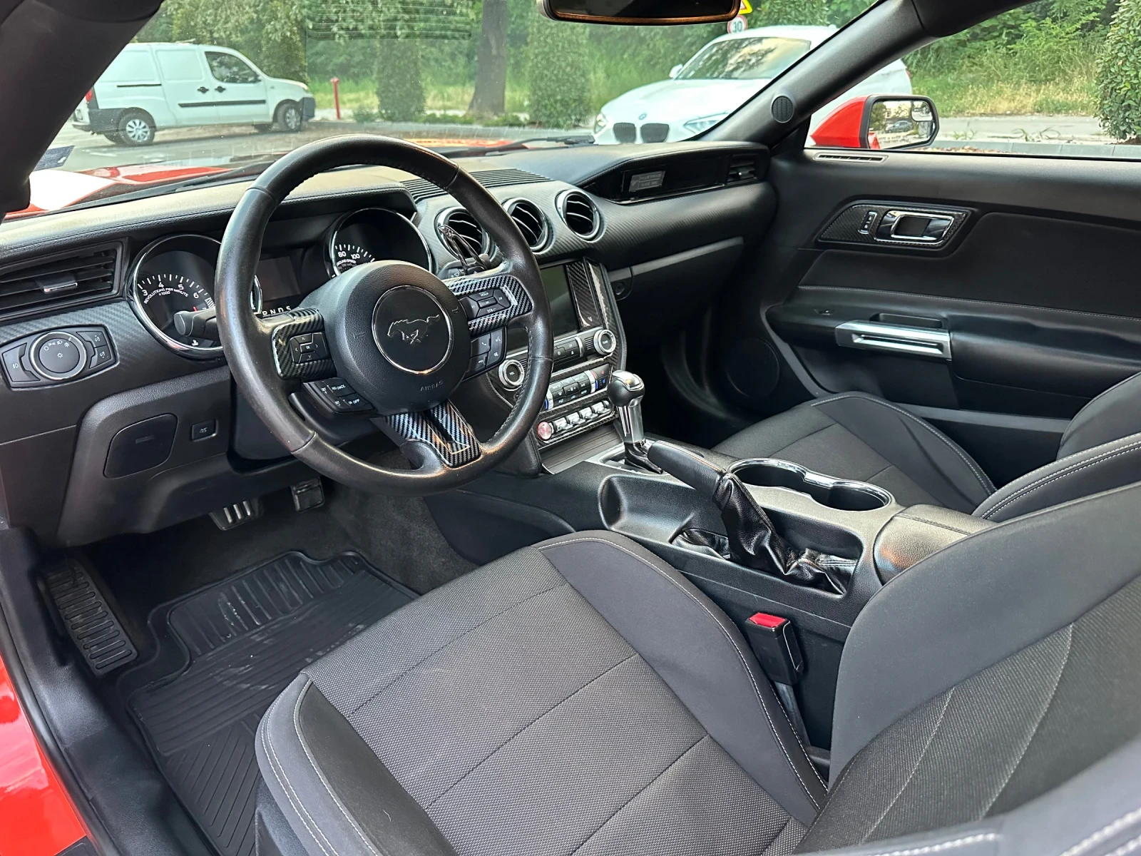 Ford Mustang 3.7 - изображение 5