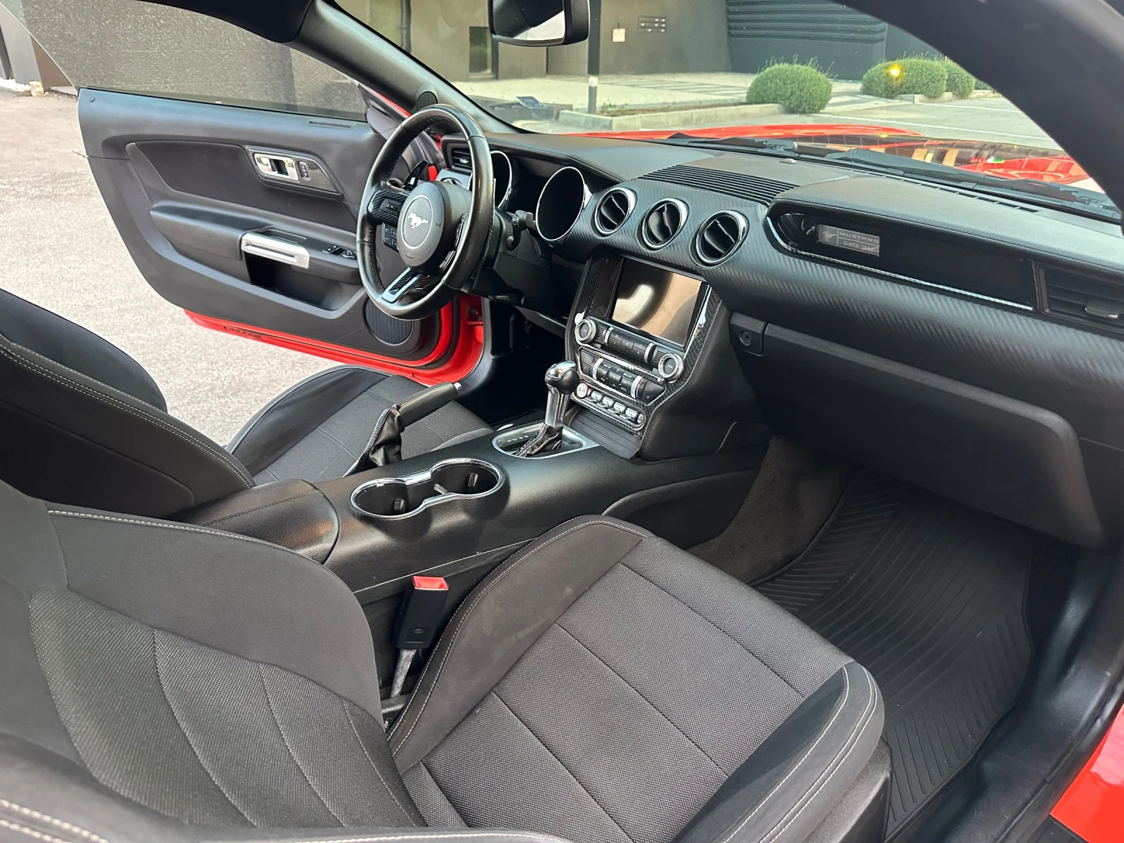 Ford Mustang 3.7 - изображение 7