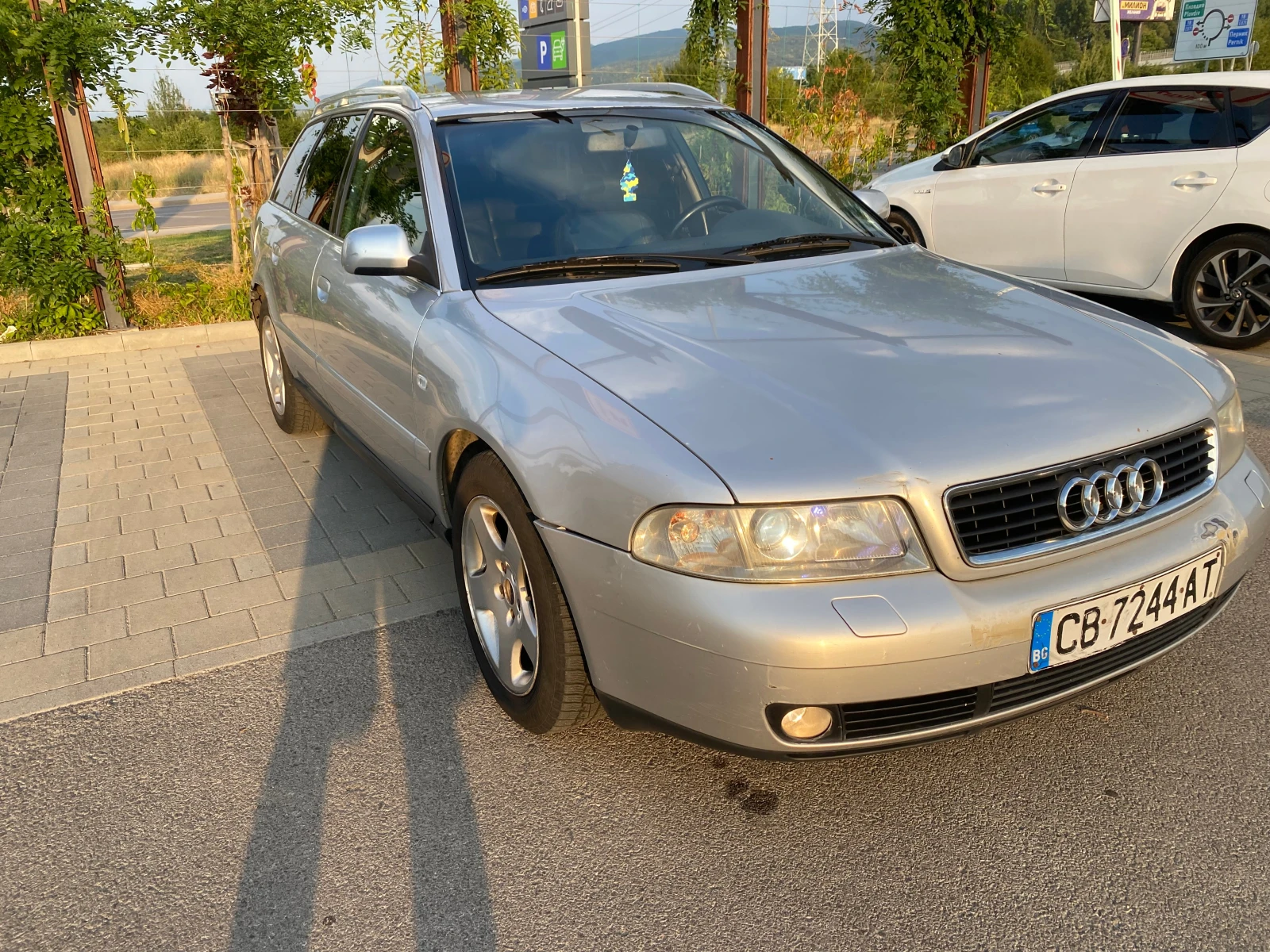 Audi A4 b5 - изображение 2