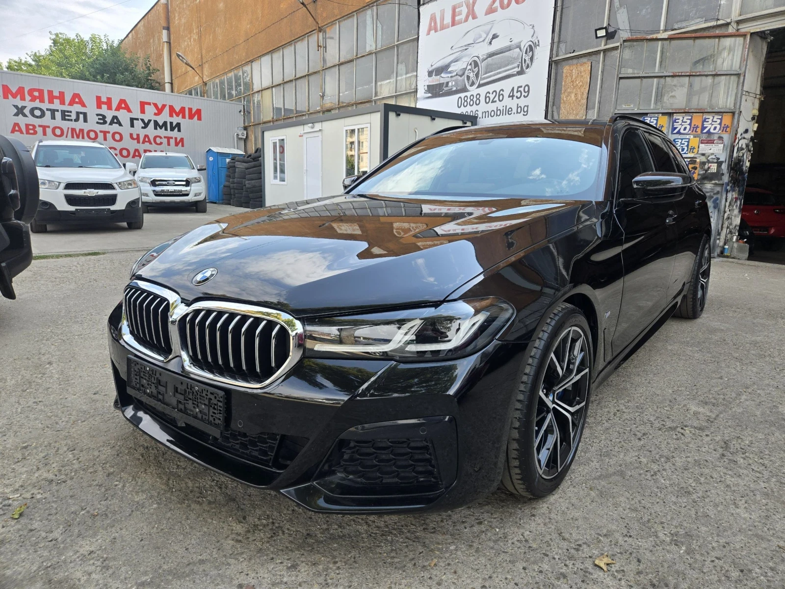 BMW 520 BMW Seria 5 G31 Touring LCI D 520d mhev 48V xdrive | Mobile.bg   1