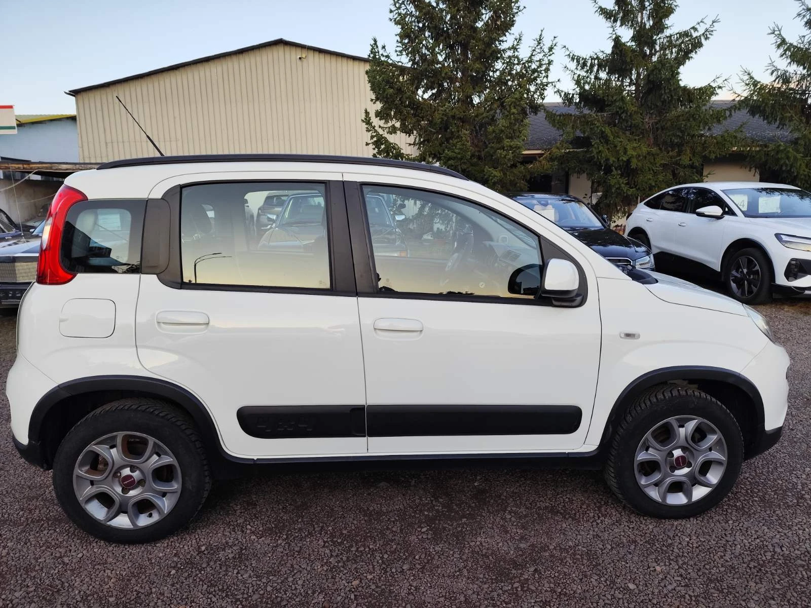 Fiat Panda 1.3 MJ 4x4 - изображение 8
