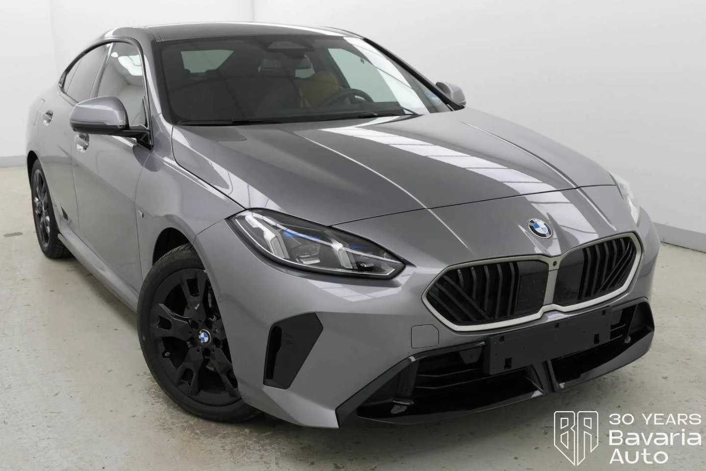 BMW 220 i Gran Coupe M Sport Paket Steptronic | Mobile.bg   4
