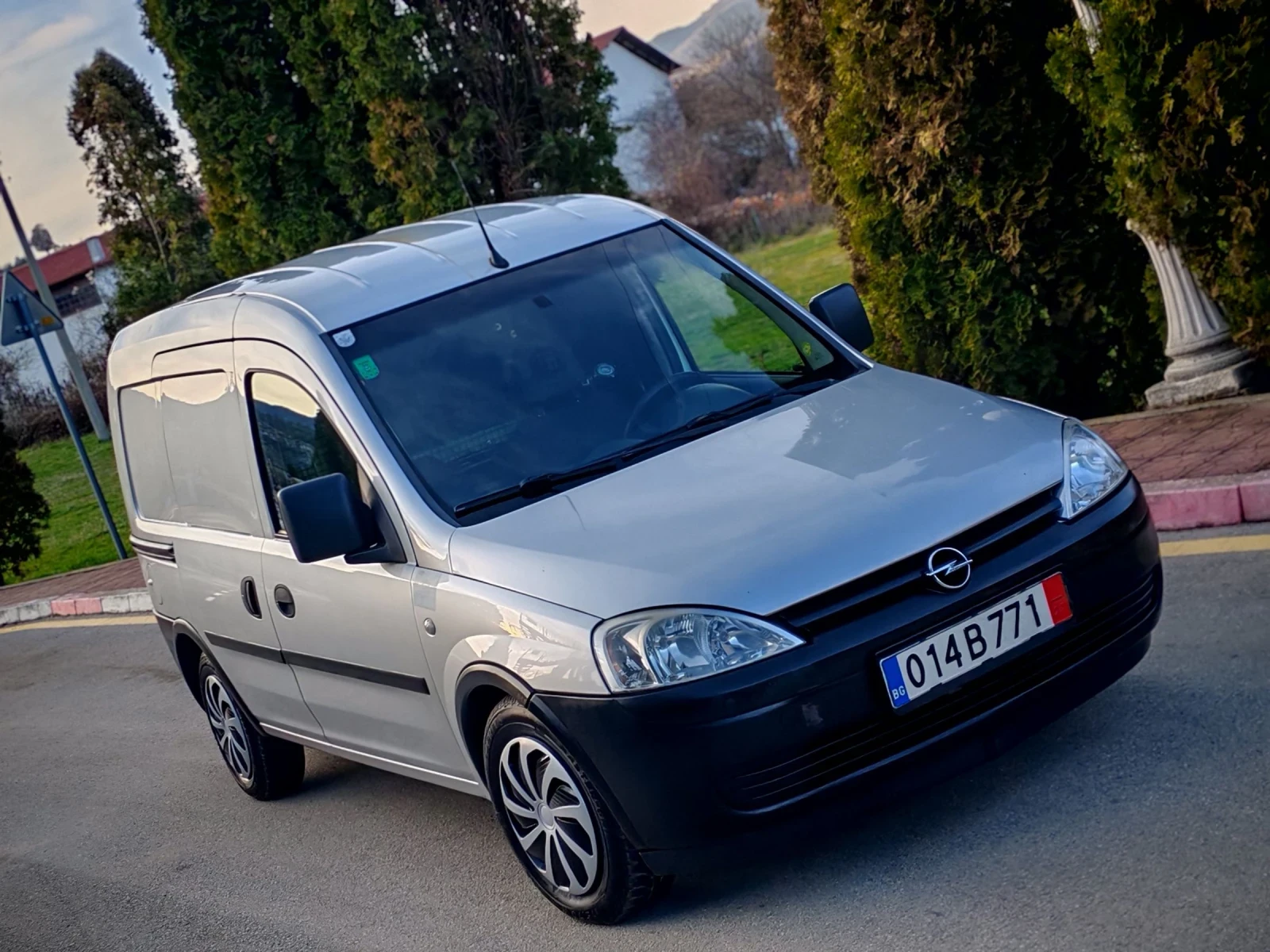 Opel Combo 1.3CDTI(75)* FACELIFT* ��� ����*  | Mobile.bg � ����������� 10