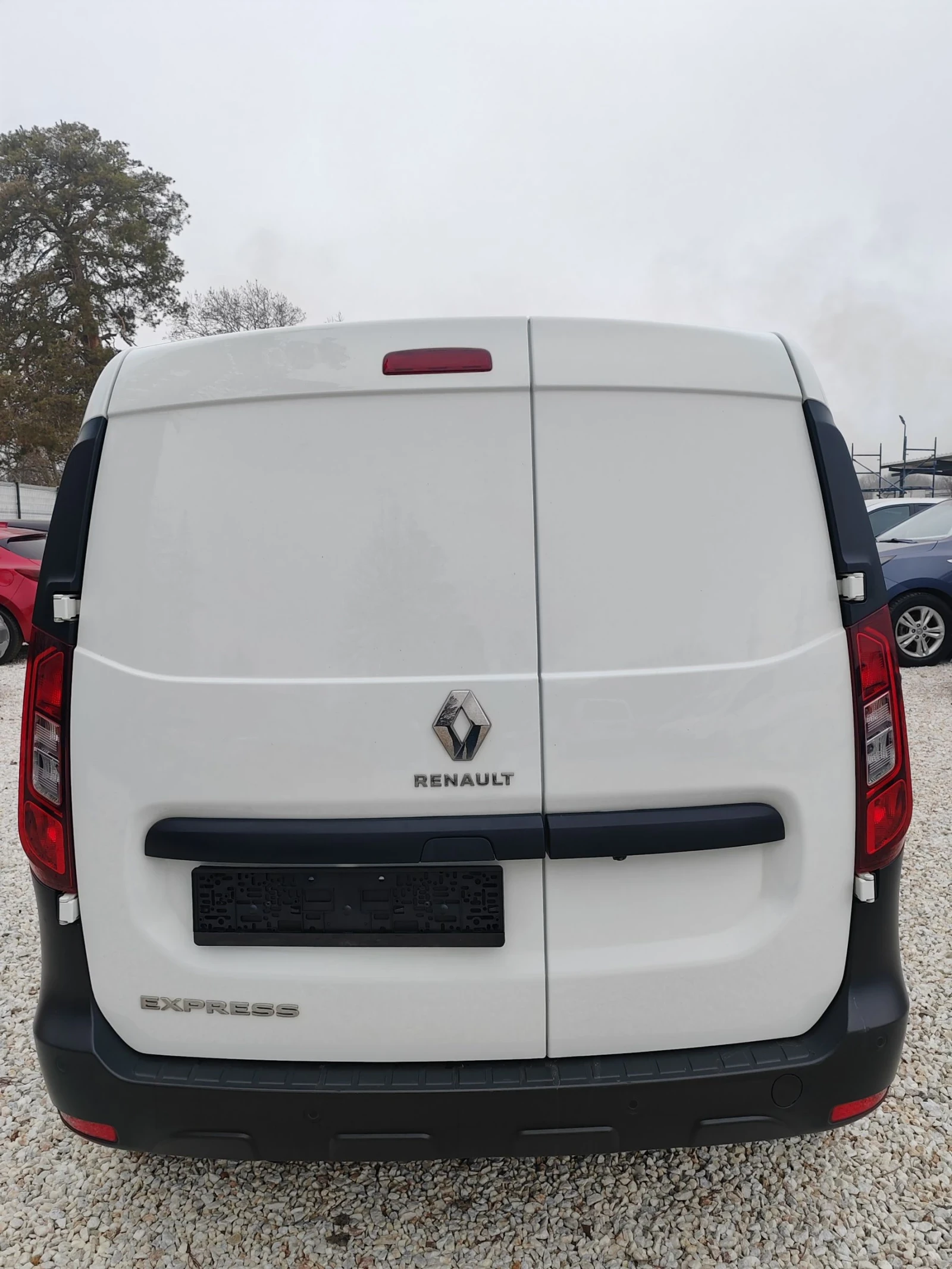 Renault Express 1.33, 102к.с. Люксембург  - изображение 6