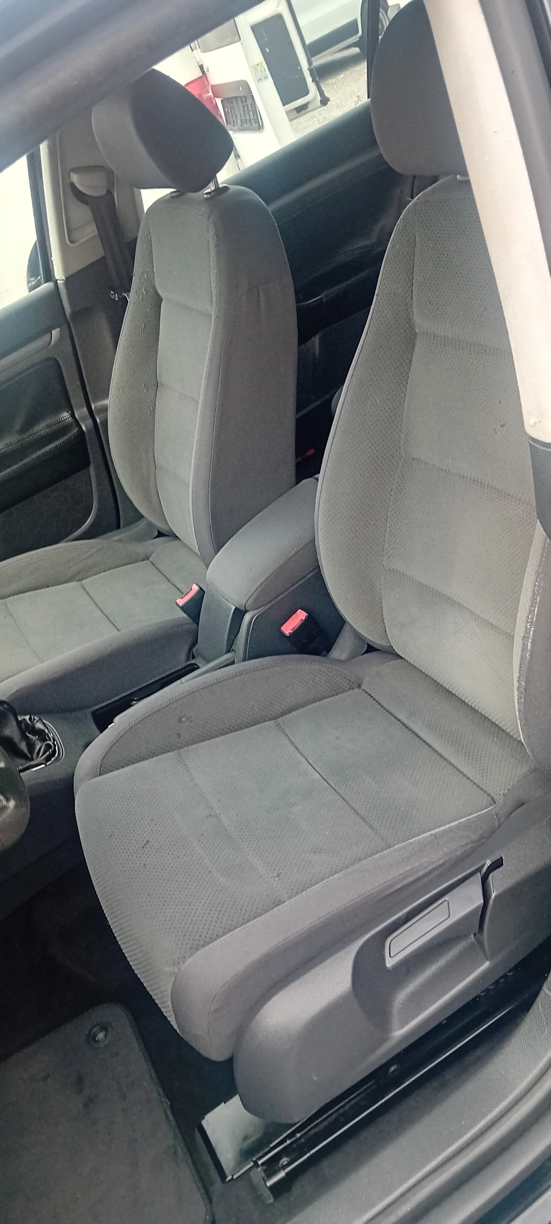 VW Golf 1.9TDI 105hp - изображение 9