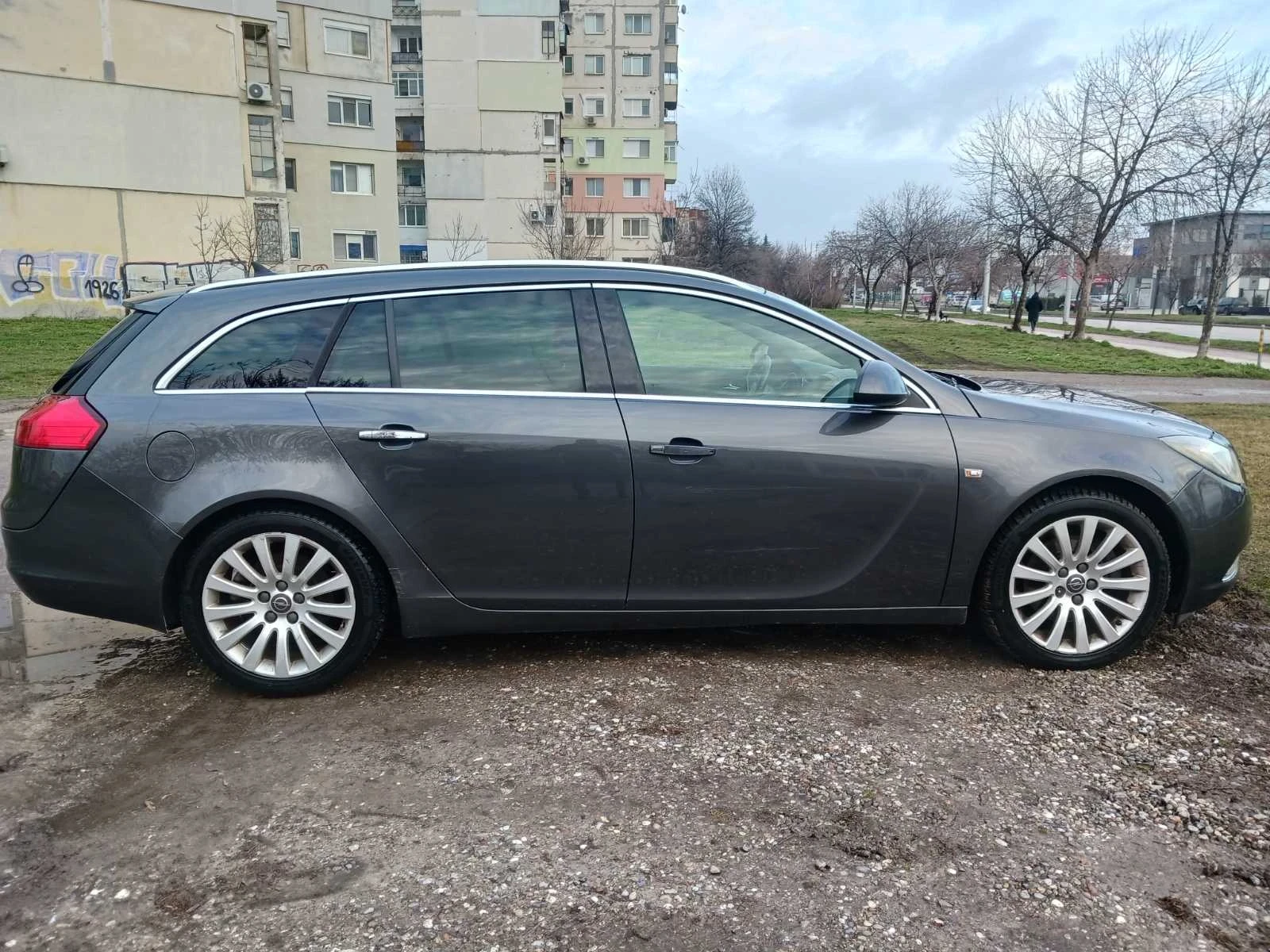 Opel Insignia Sports tourer - изображение 7